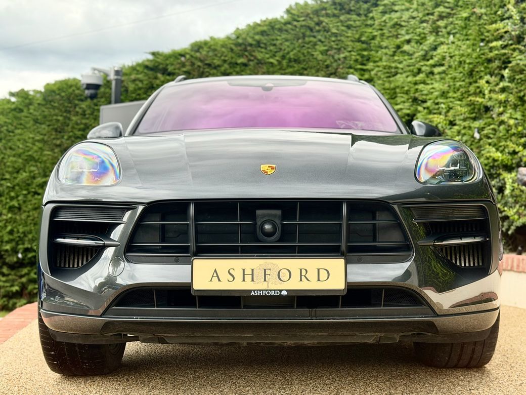 2021 Porsche Macan
