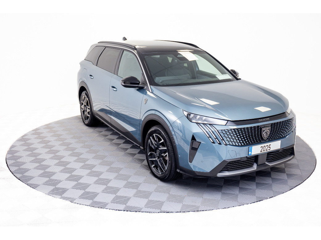 2025 Peugeot 5008
