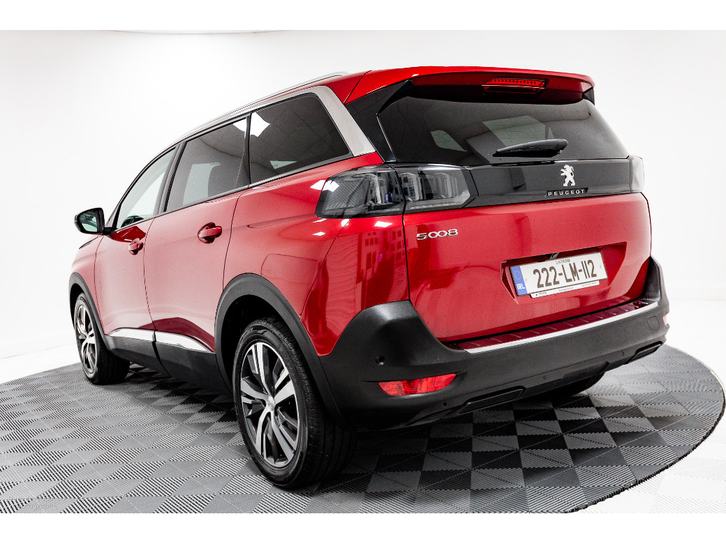 2022 Peugeot 5008
