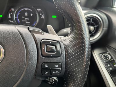 2020 Lexus IS 300h