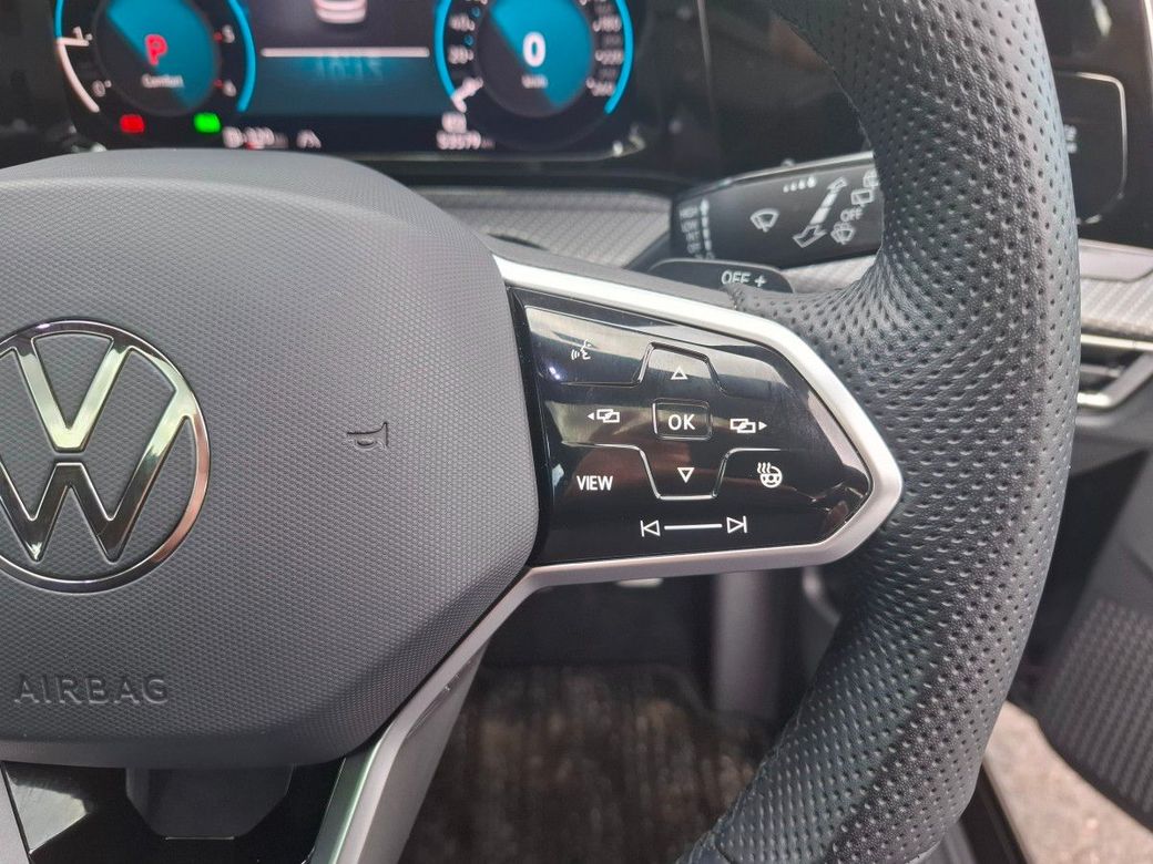 2023 Volkswagen Golf
