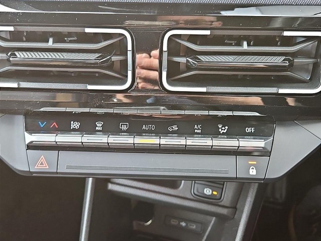 2025 Renault 5