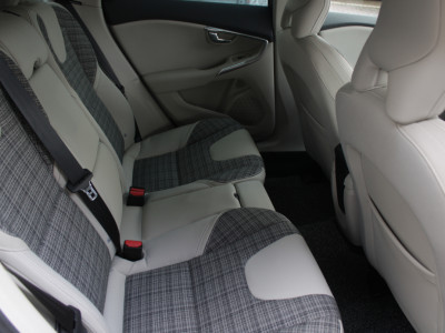 2018 Volvo V40 Cross Country