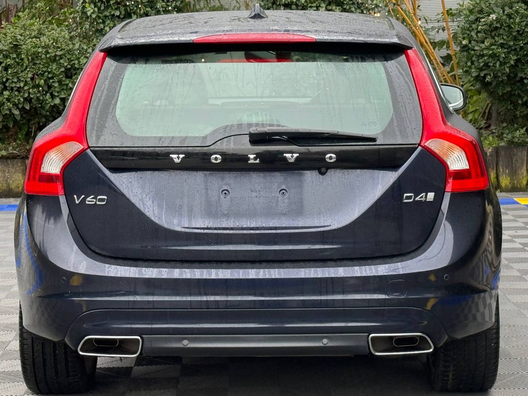 2018 Volvo V60