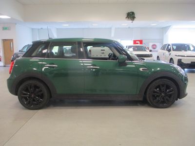 2021 Mini One