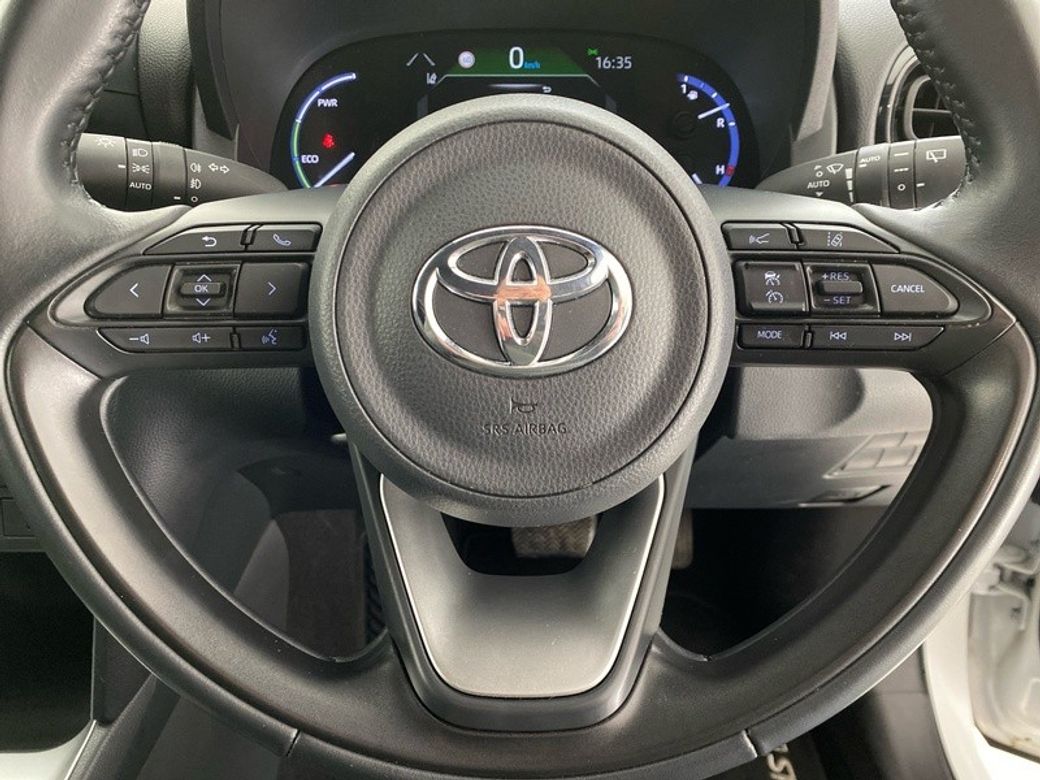 2024 Toyota Yaris Cross