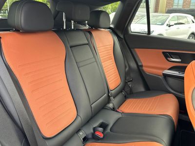 2023 Mercedes-Benz GLC Class