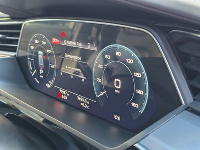 2022 Audi e-tron