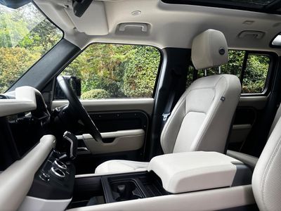 2023 Land Rover Defender