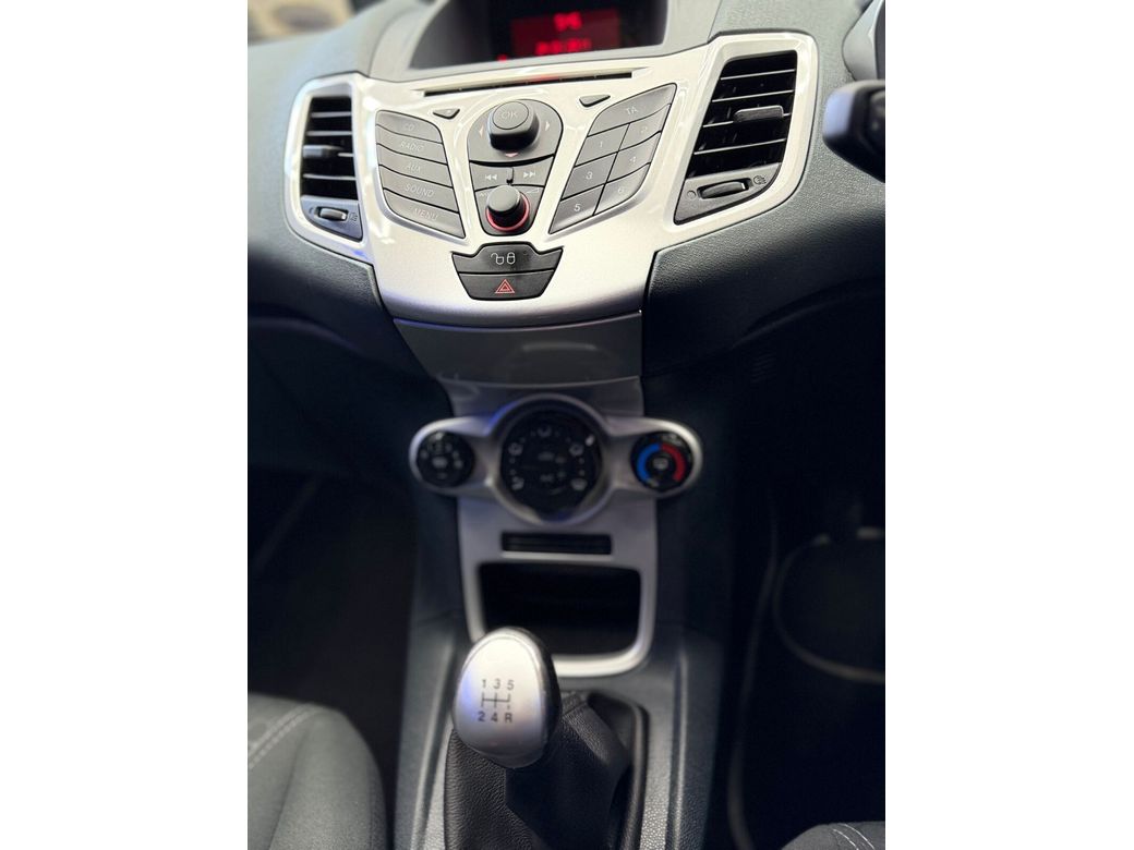 2011 Ford Fiesta
