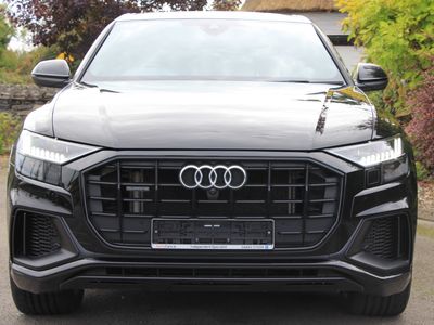2023 Audi Q8