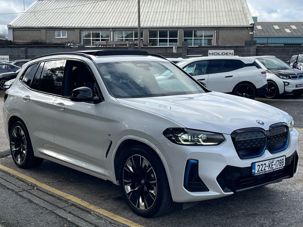 2022 BMW iX3