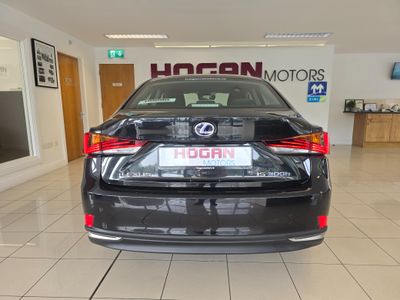 2020 Lexus IS 300h