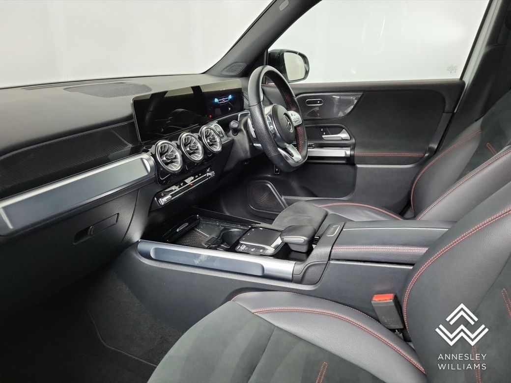 2023 Mercedes-Benz GLB Class