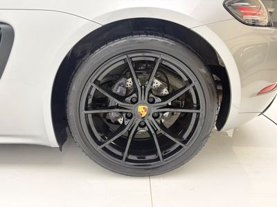 2022 Porsche Boxster