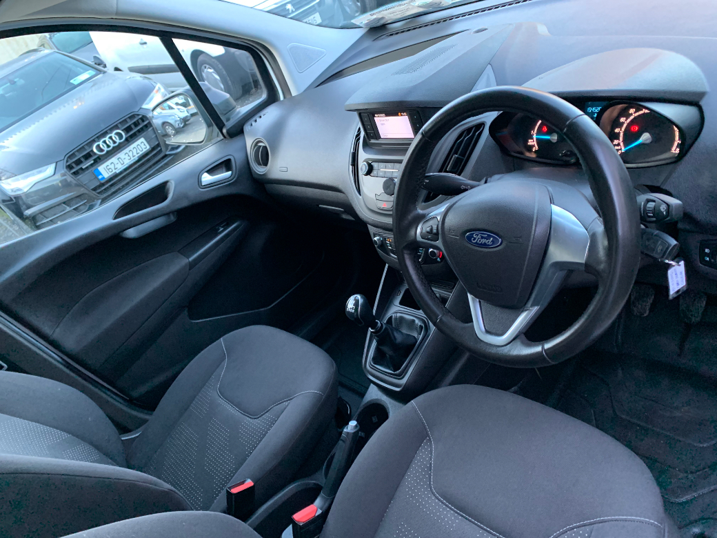 2019 Ford Transit Courier