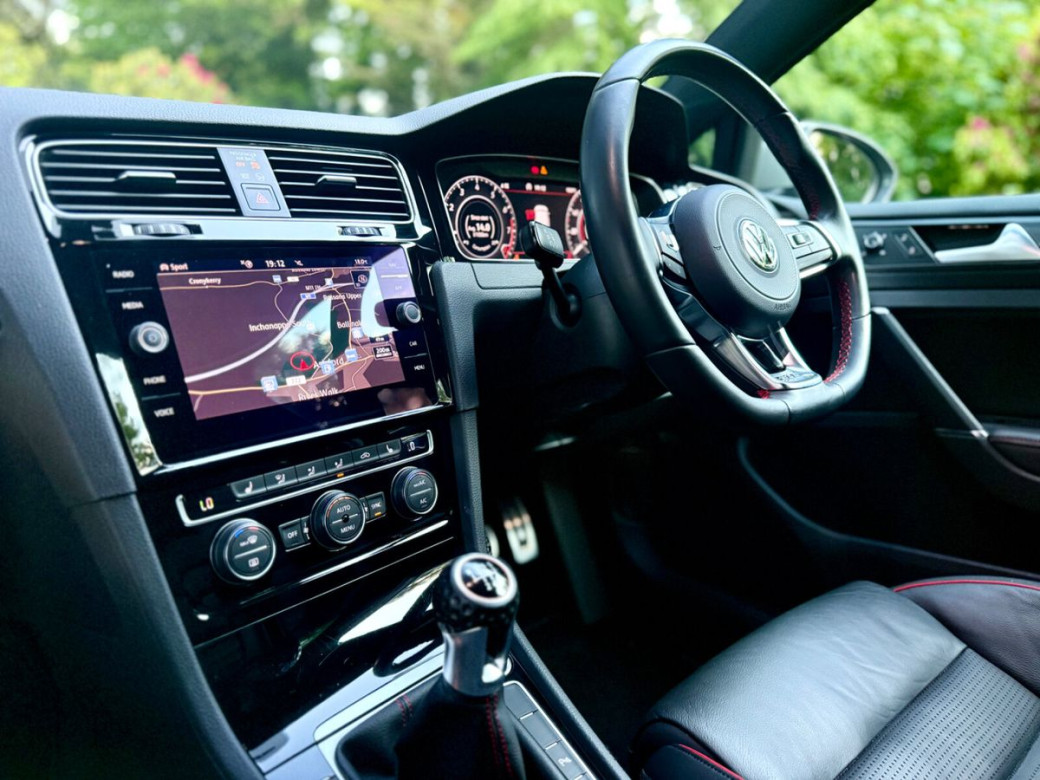 2019 Volkswagen Golf