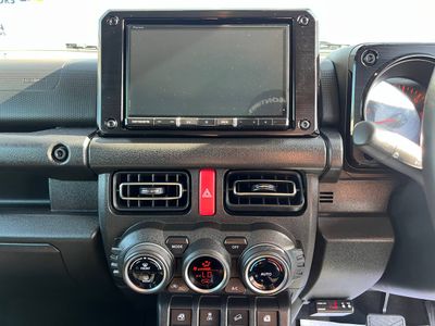 2022 Suzuki Jimny