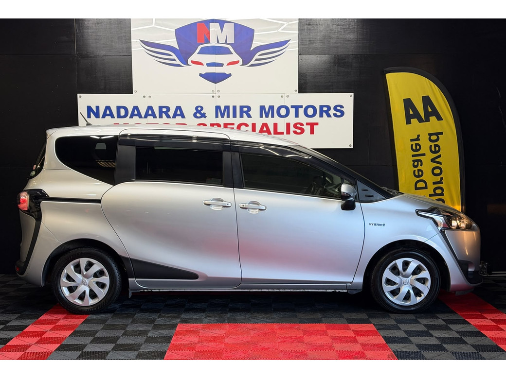 2016 Toyota Sienta
