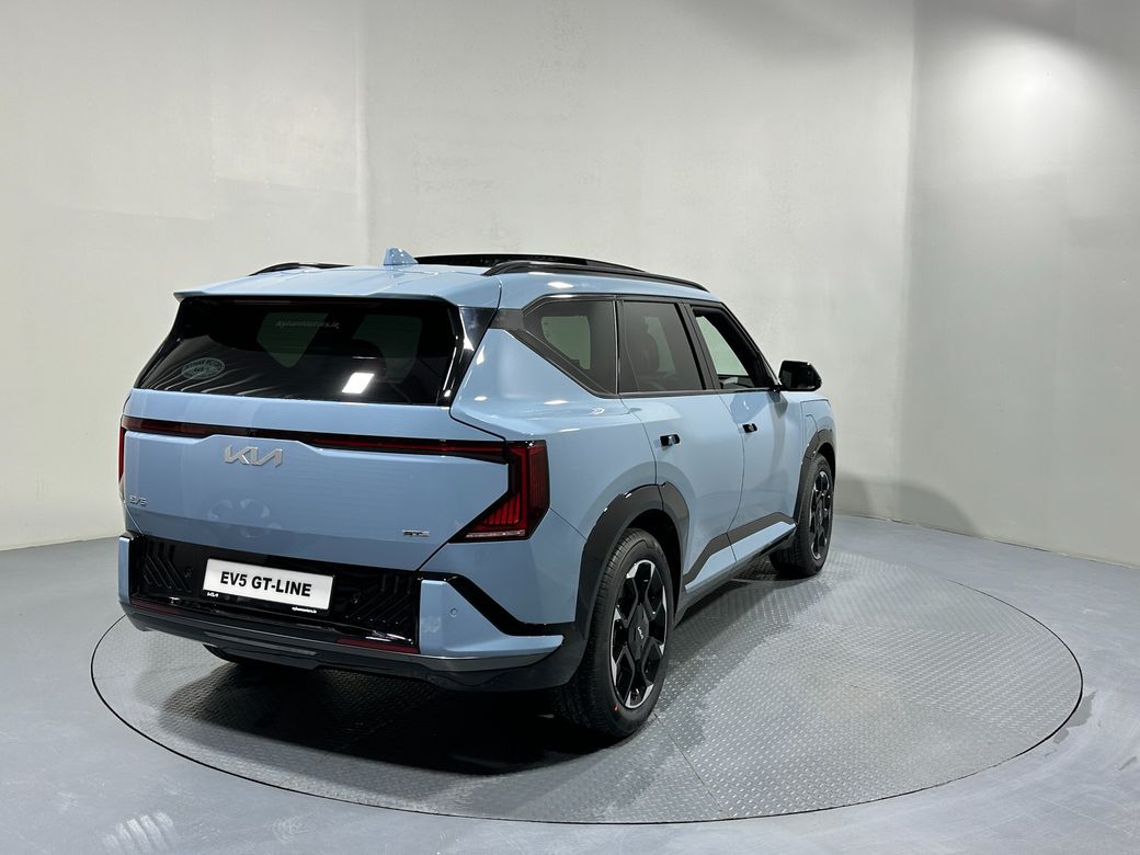 2026 Kia EV5