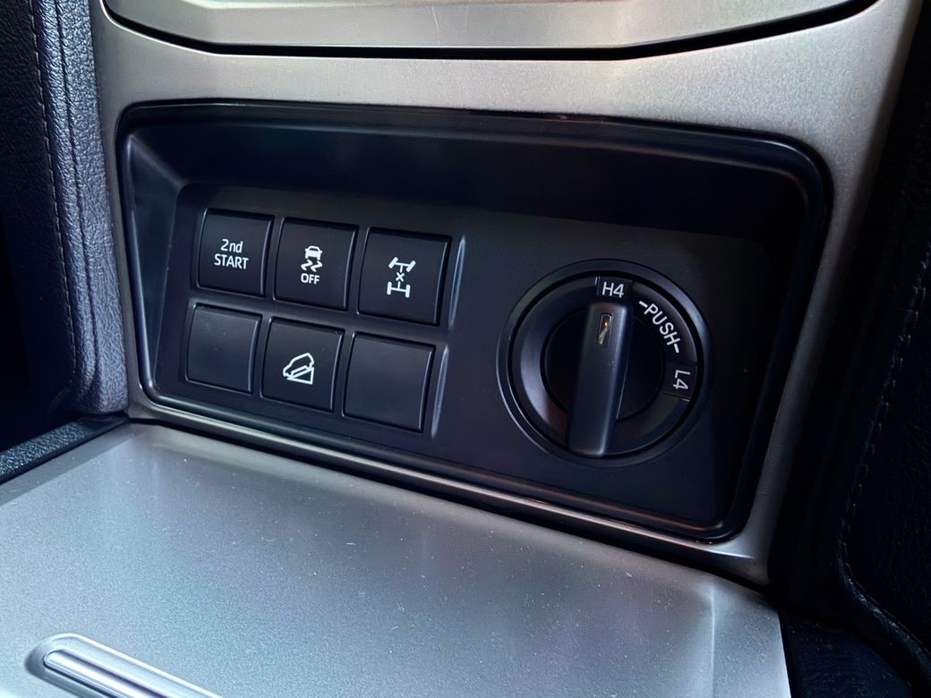 2024 Toyota Landcruiser