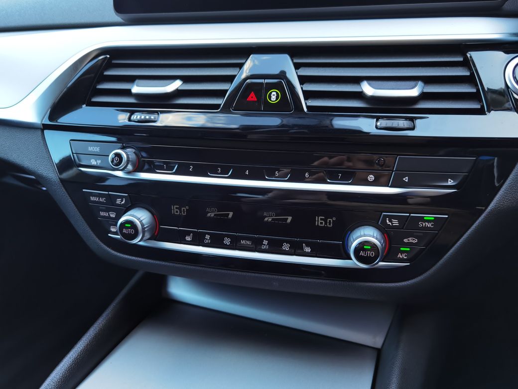 2022 BMW 5 Series