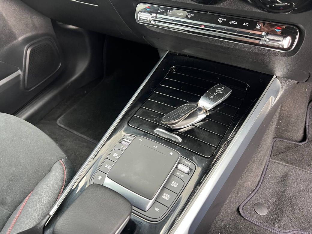 2024 Mercedes-Benz EQB