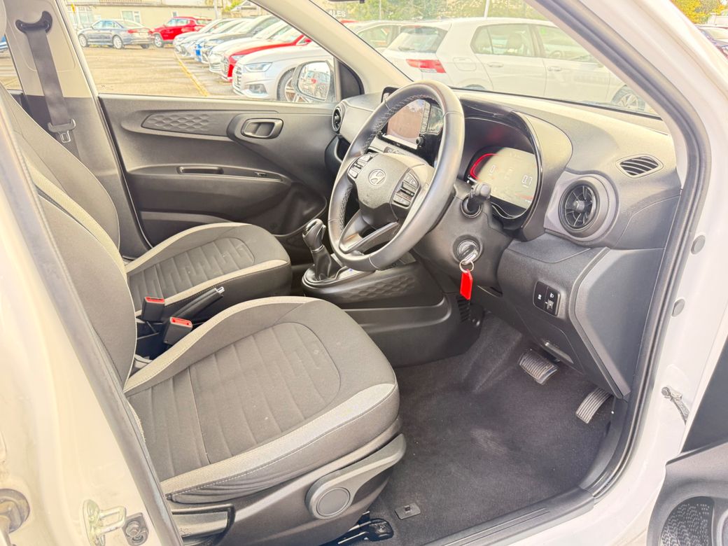 2025 Hyundai i10