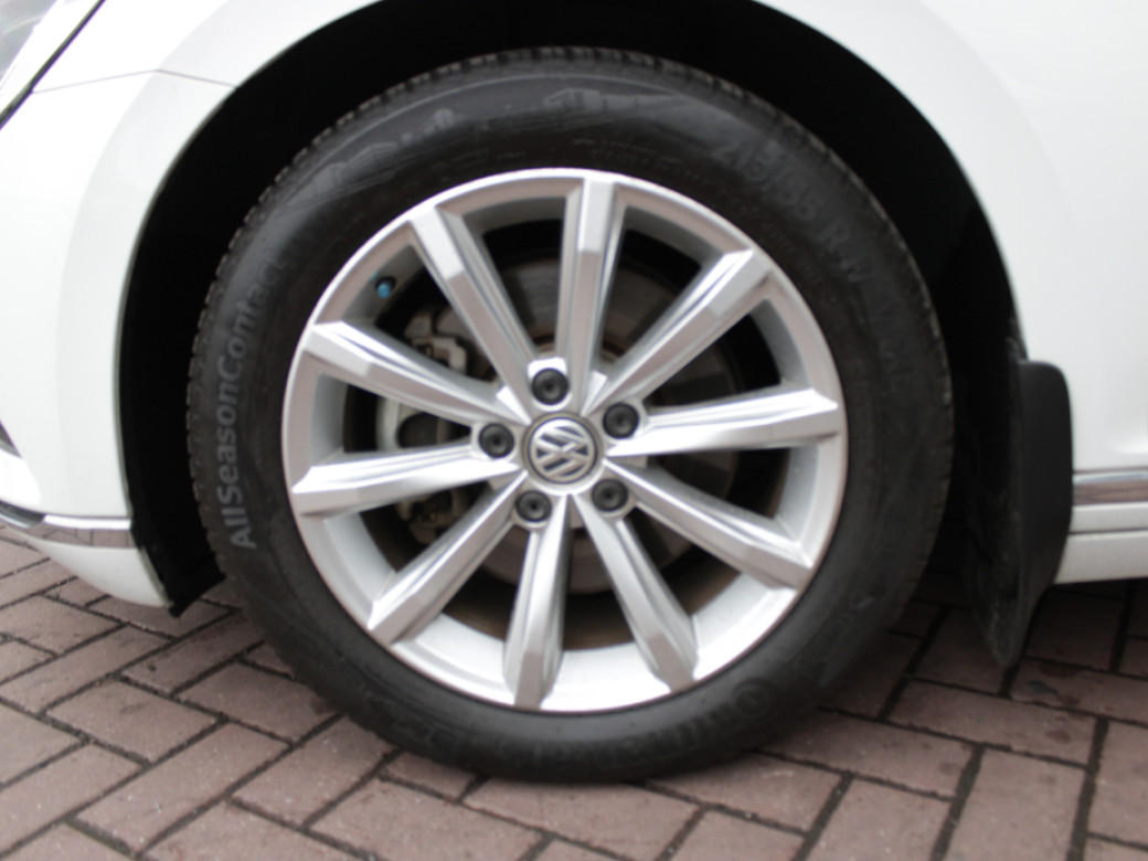 2018 Volkswagen Passat