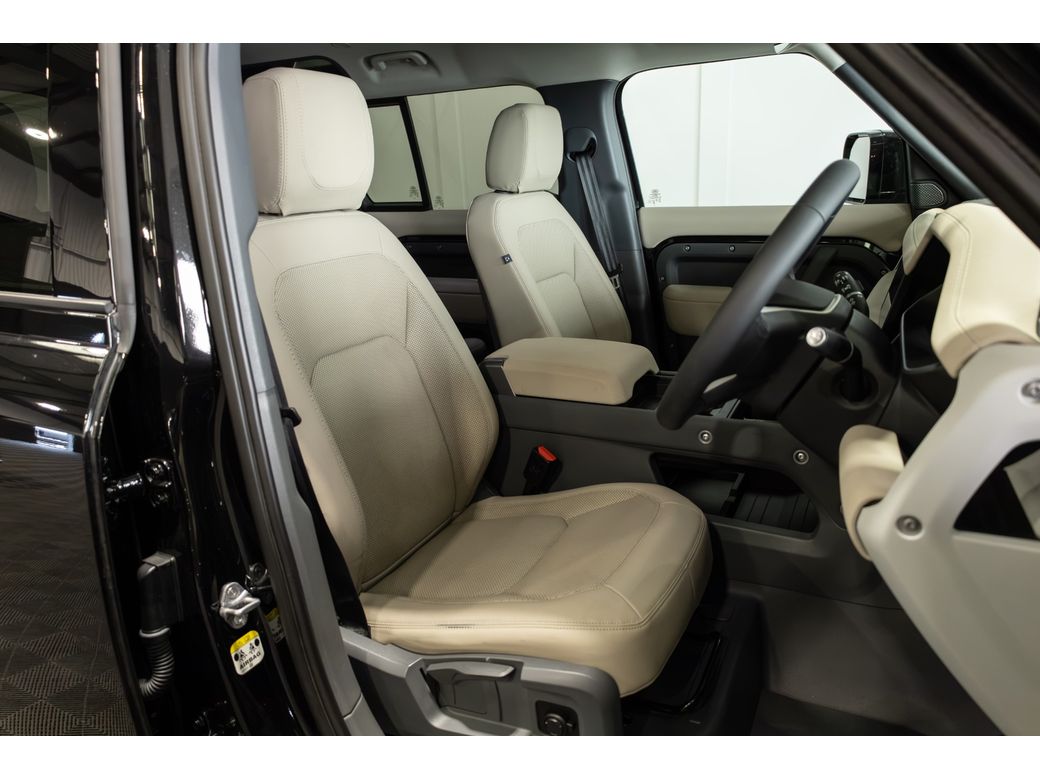 2023 Land Rover Defender