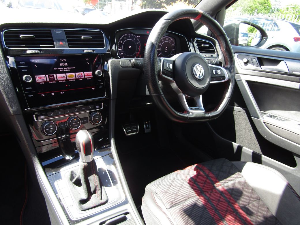 2019 Volkswagen Golf