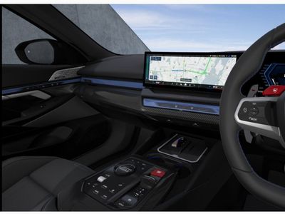 2027 BMW M5