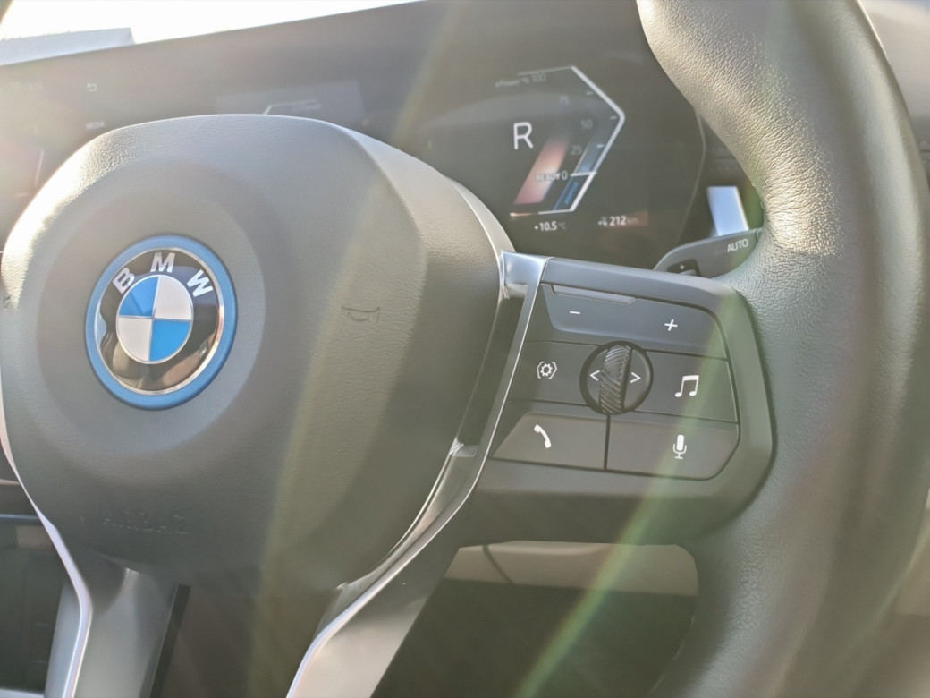 2024 BMW iX1