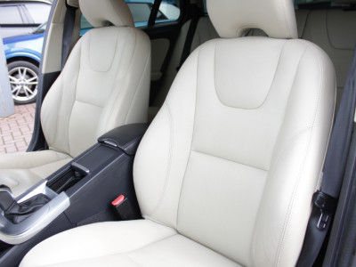 2017 Volvo V60