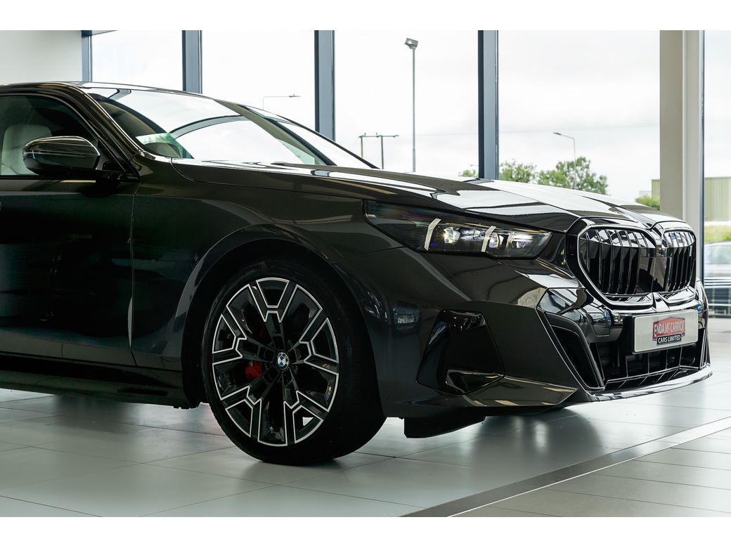 2025 BMW i5
