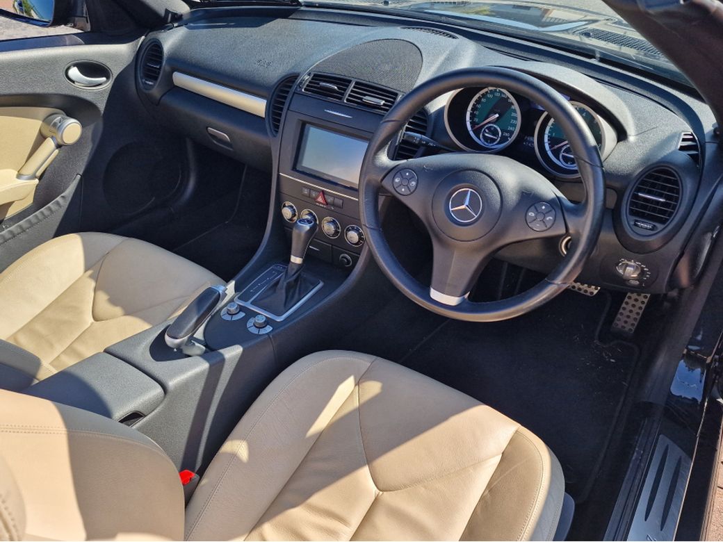 2010 Mercedes-Benz SLK Class