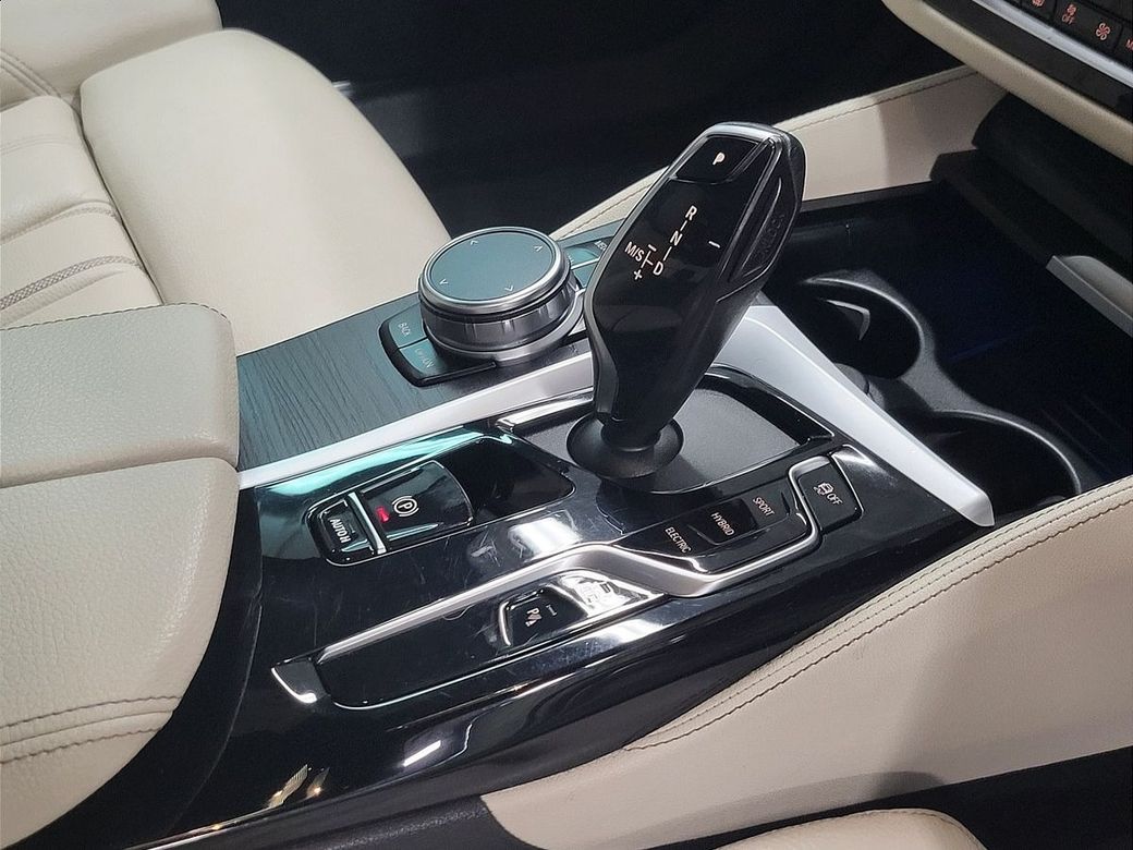 2023 BMW 5 Series