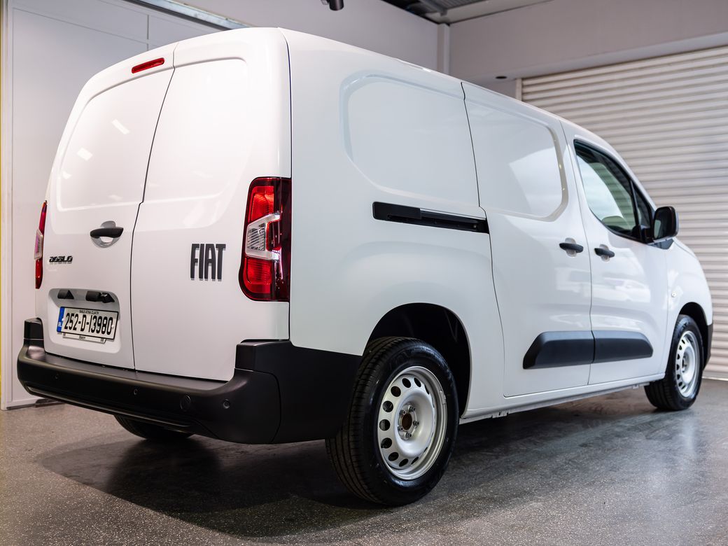 2025 Fiat Doblo