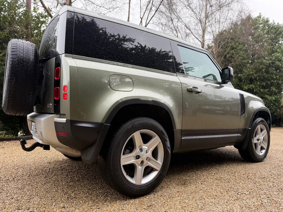 2022 Land Rover Defender