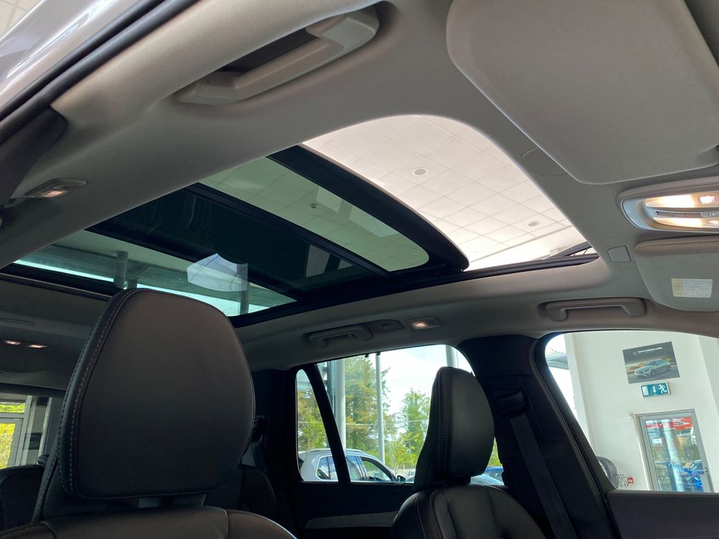 2023 Volvo XC90