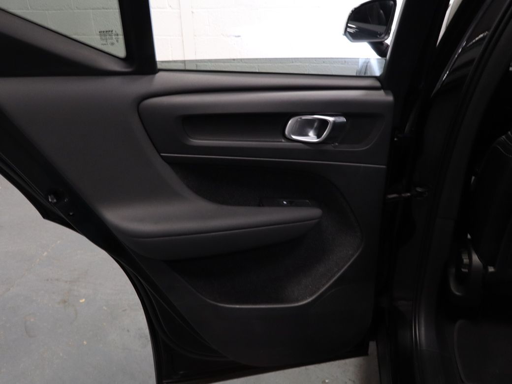 2020 Volvo XC40