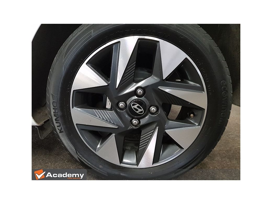 2023 Hyundai i10