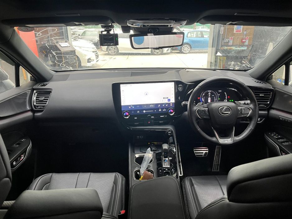 2023 Lexus NX 300h
