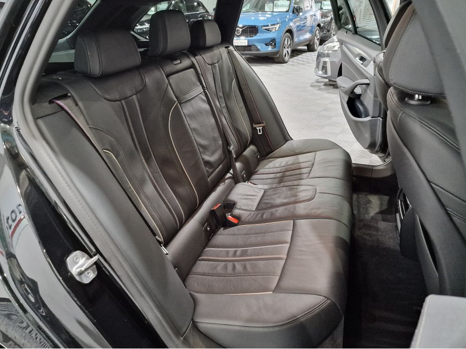 2022 BMW 5 Series