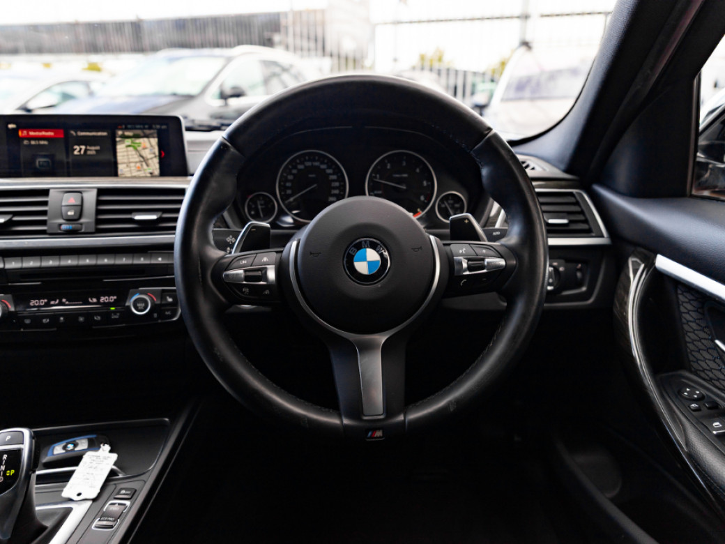 2018 BMW 3 Series