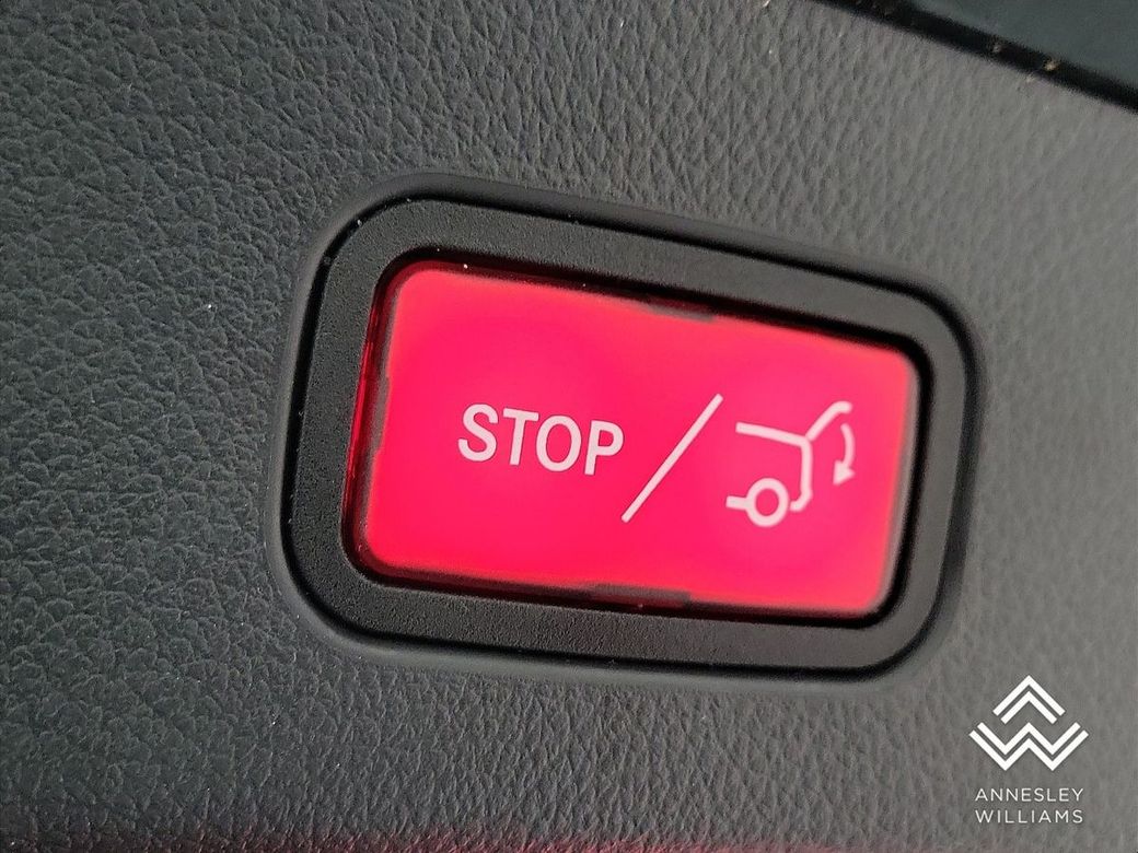 2024 Mercedes-Benz GLC Class