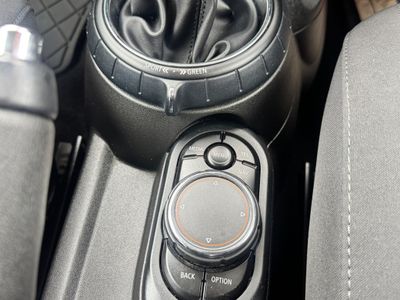2017 Mini Cooper D