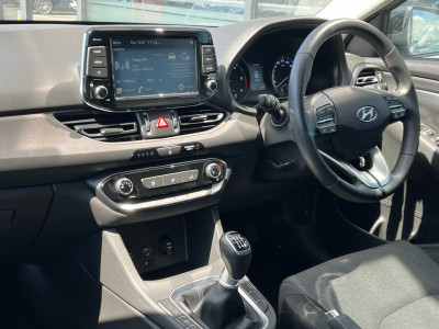 2022 Hyundai i30