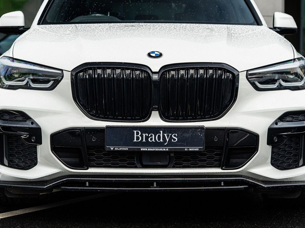 2023 BMW X5