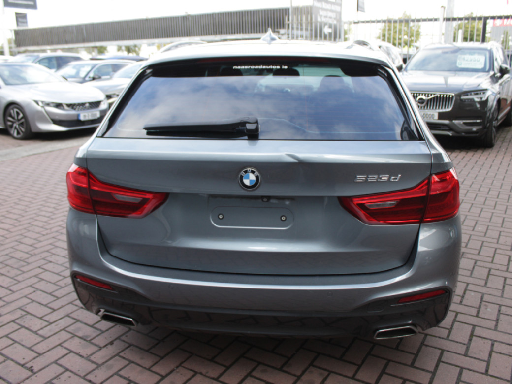 2017 BMW 523